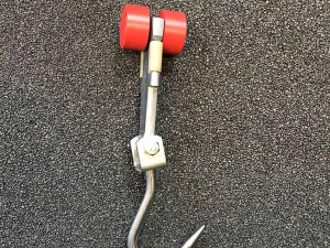 Bi-rail hooks