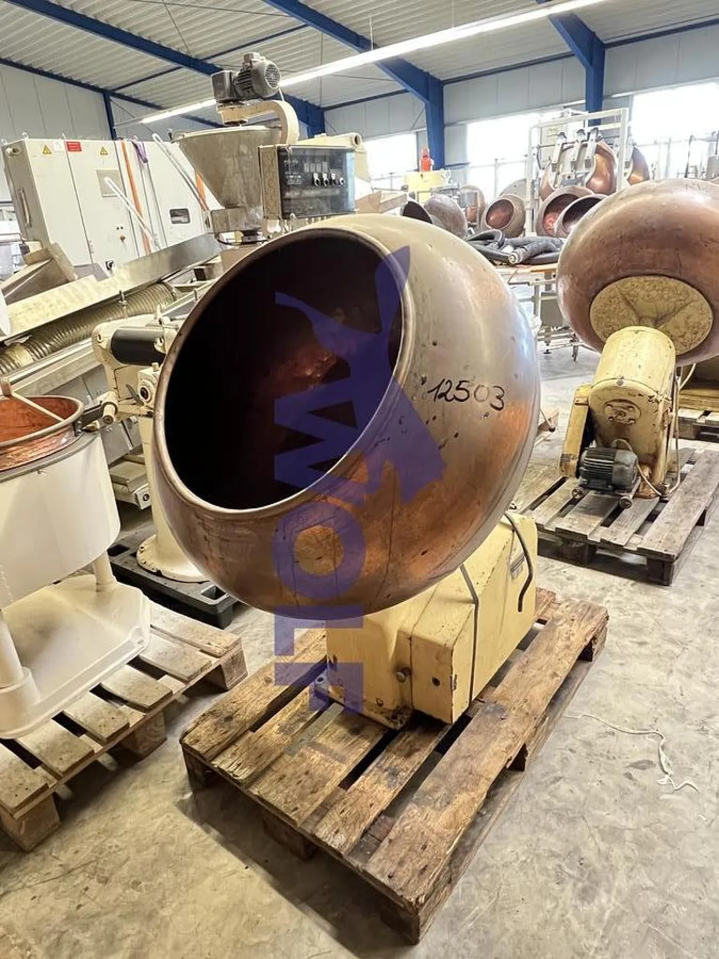 Kupfer-Drageemaschine LICHTENBERG - Type 83 mit ca. 50 kg Kupferkessel. - 1