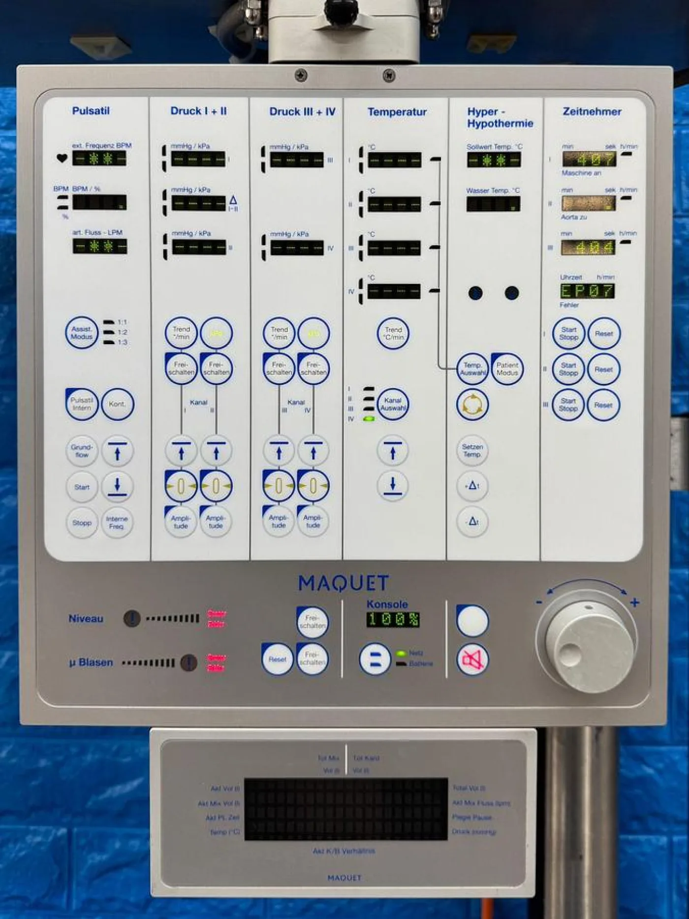 Maquet HL20 Heart Lung Machine with 3 Roller Pumps - 3