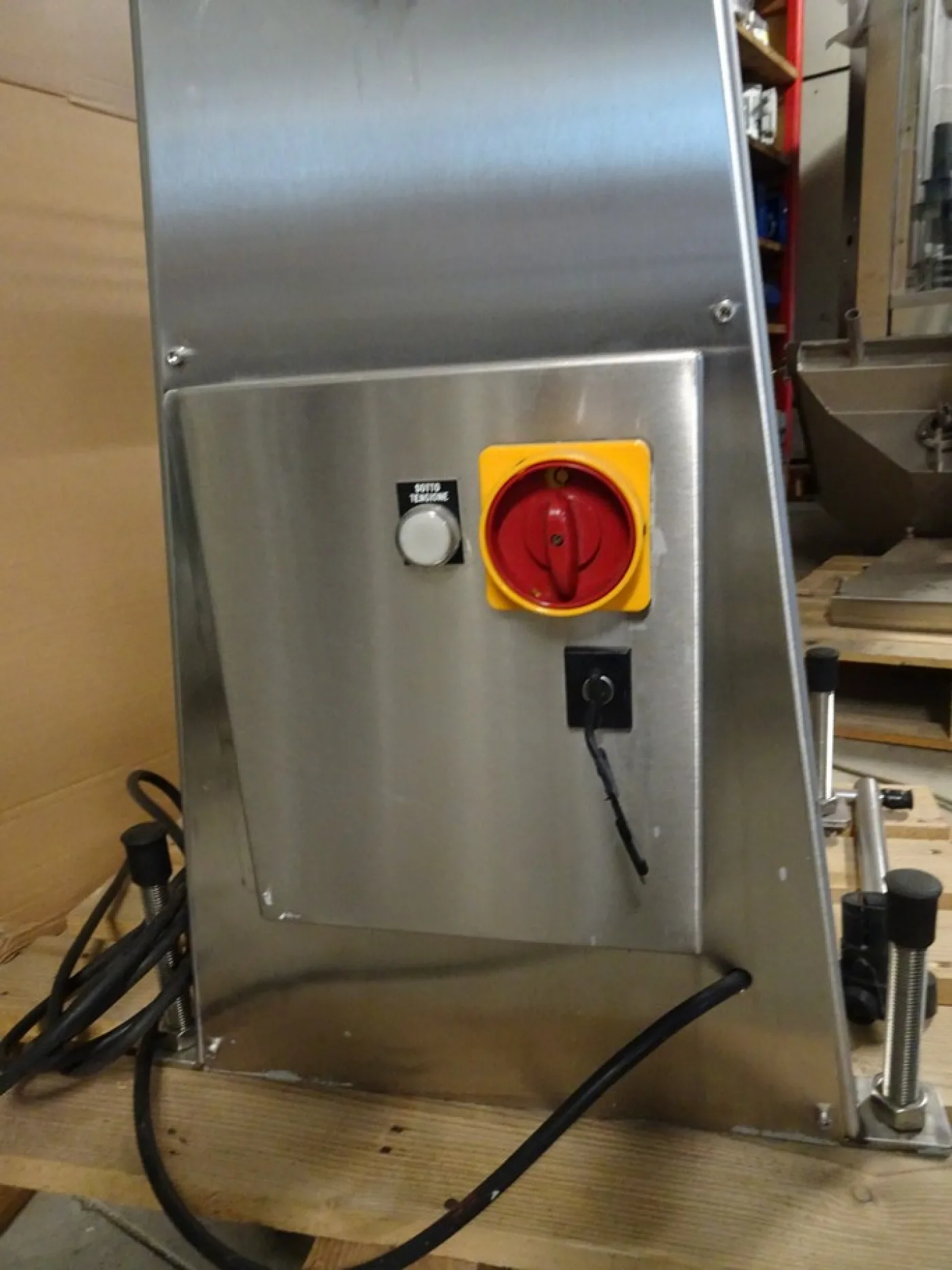 AUTOMATIC DISPENSER OMB FOR PVC CAPSULES, SECOND-HAND MACHINE - 2