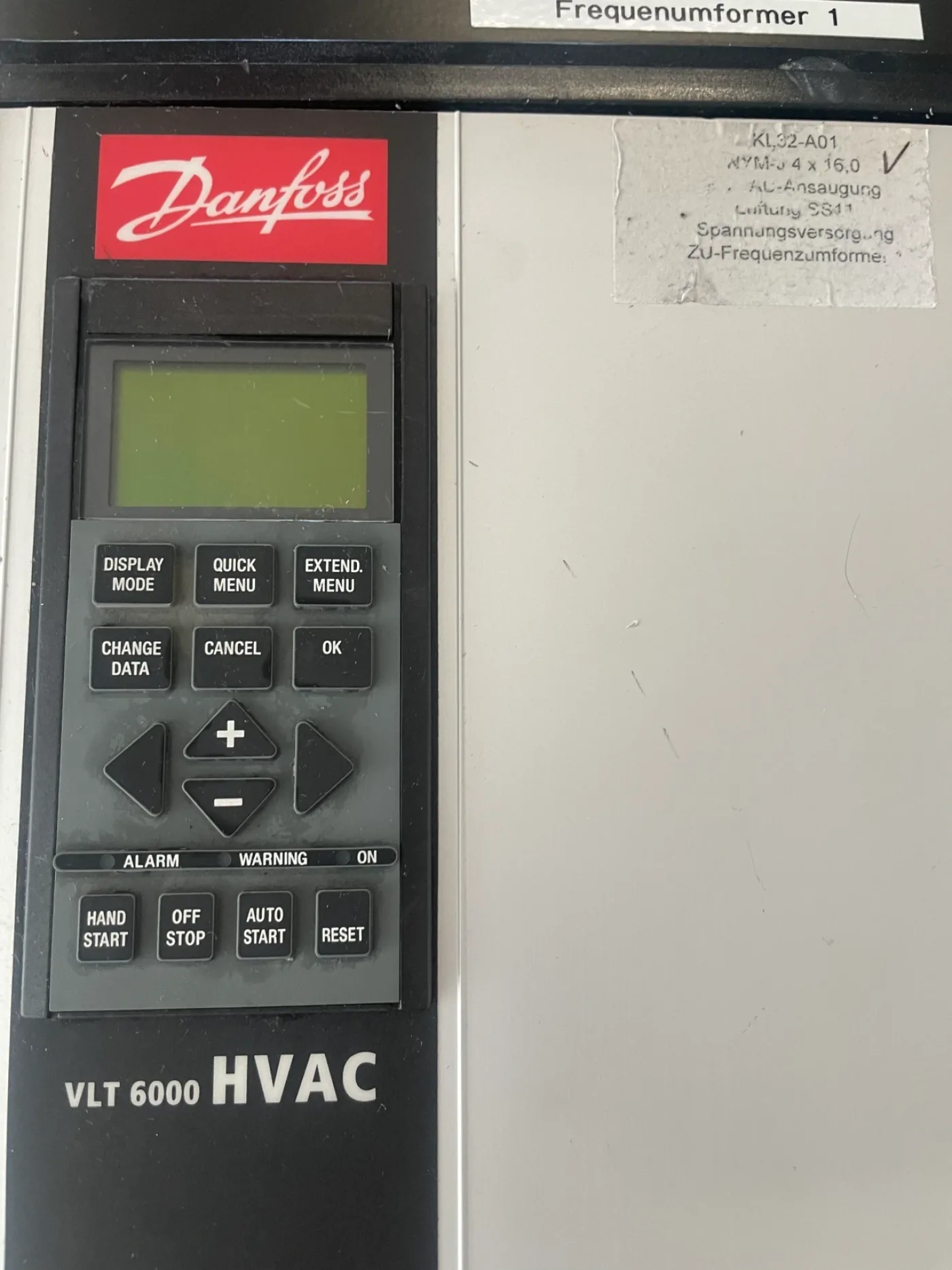 Danfoss VLT® 6000 HVAC Umrichter - 1