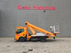 Renault Maxity 120 DXI Ruthmann TB 220