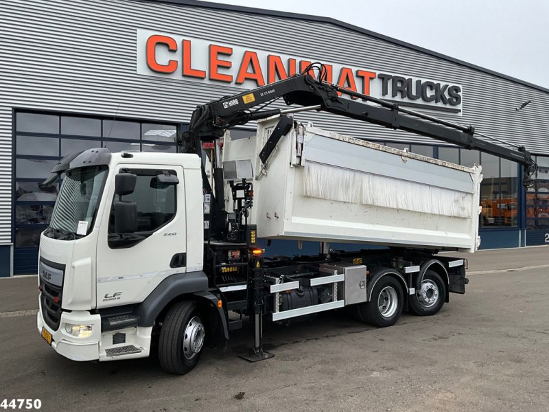 DAF FAN LF 220 Euro 6 Hiab 11 Tonmeter laadkraan Just 166.649 Km!