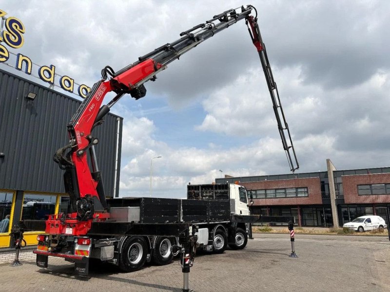 DAF Cf 530 + Fassi F 820 Ra 6X Ext. + Jib 6X Ext. + Winch + Remote + 8X4 + Euro 6
