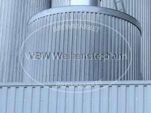 Mixing tank