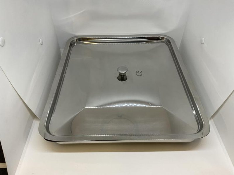 GB Medical Tray 375x330x60mm