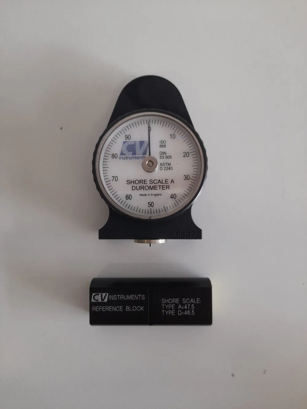 1586 - Used Shore scale A Durometer