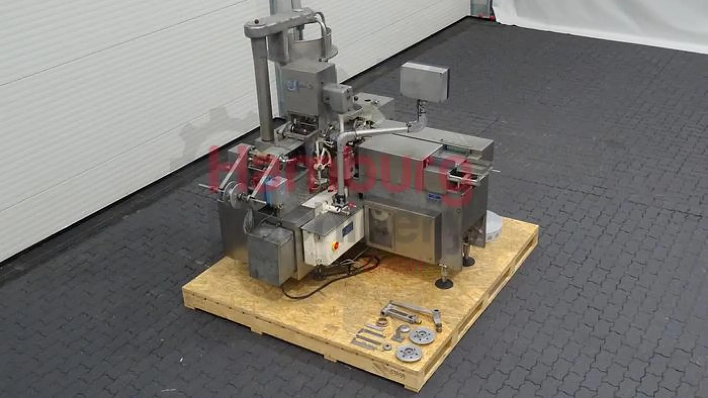 Filling and wrapping machine for miniportions of butter Benhil 8304 - 8534 - 3