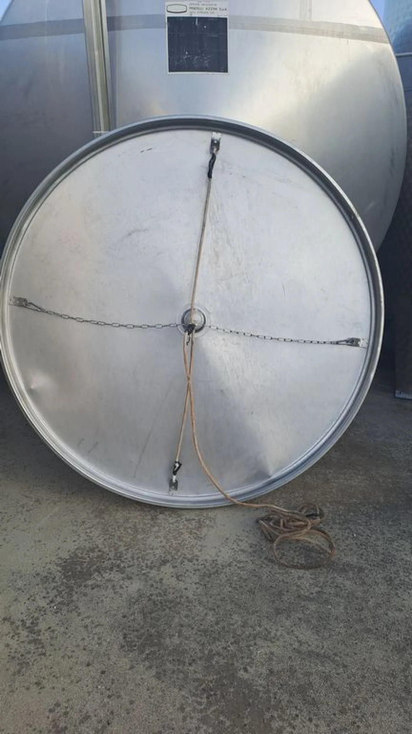 STAINLESS STEEL TANKS, L.A. INOX BRAND LITER CAPACITY LITERS 2000 (HL 20), FLOATING LID MODEL WITH FLAT BOTTOM, SECOND HAND EQUIPMENT - 4