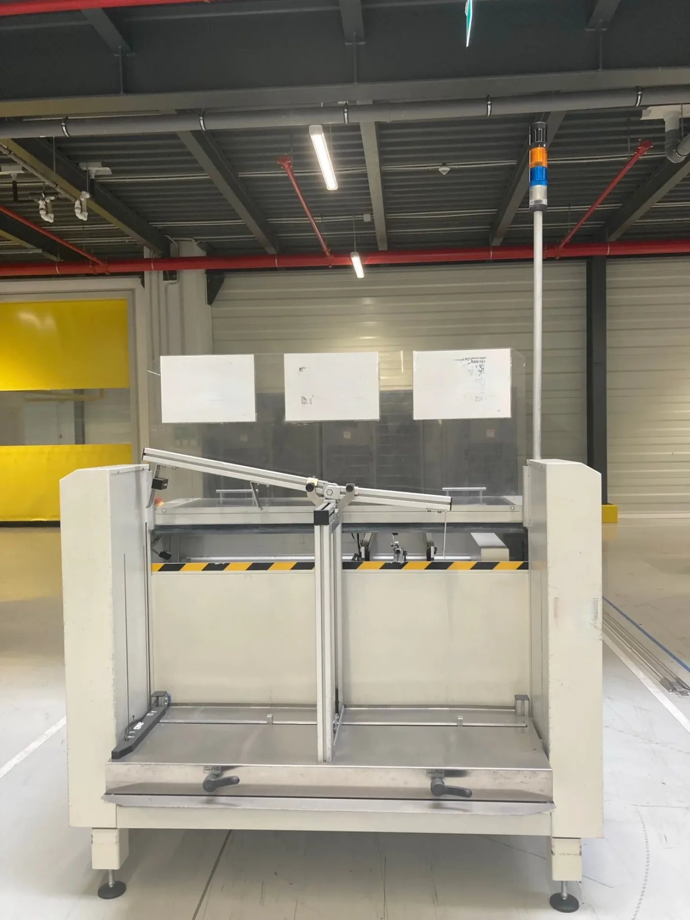 ASYS AMS 03D, loader, vintage 2013 (12 units available) - 1