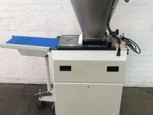 Daub Slim Dough Divider