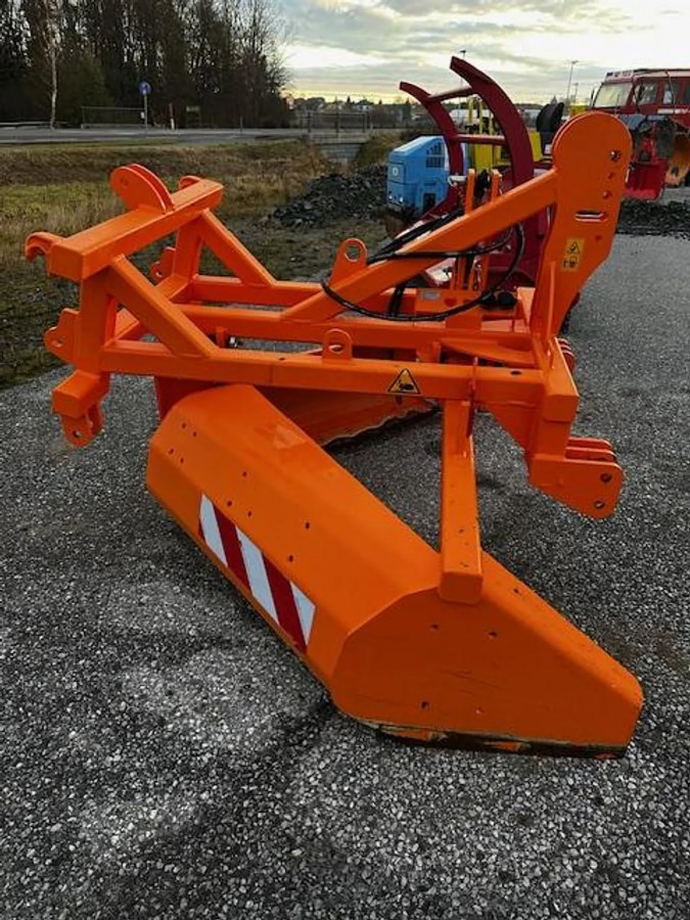 MS Grader 205 K - 2