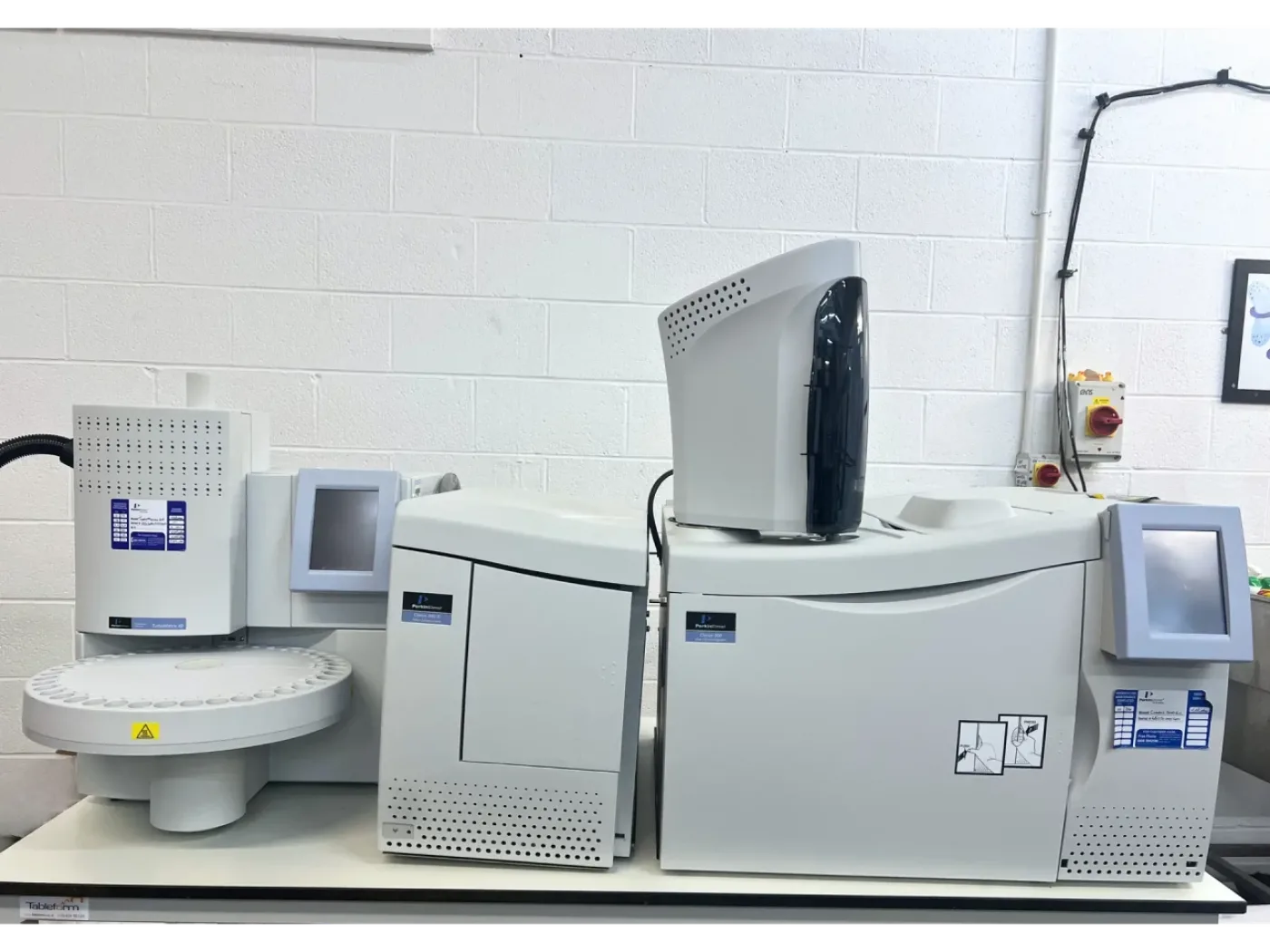 Perkin Elmer Clarus 500 GCMS - 1