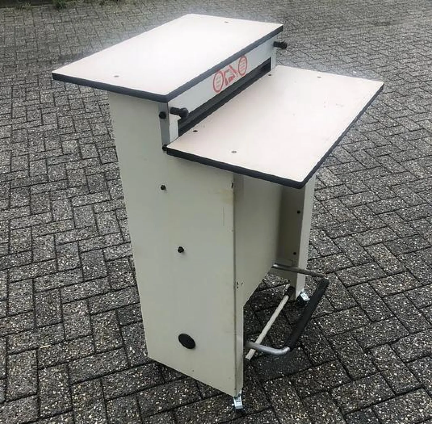 JBI MAG C54 - 2