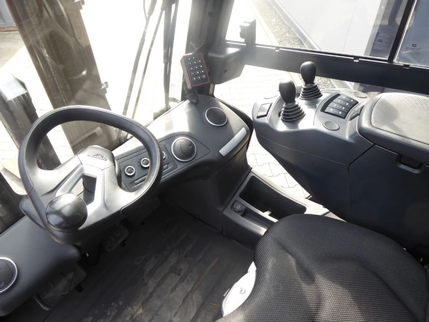Linde H35T-01 - 6