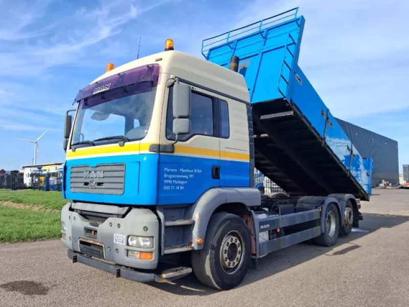 MAN TGA 26.390 * 6x2 * 11m3 * 1 x Bed *