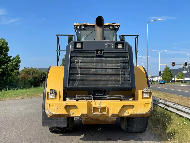 Caterpillar 966M