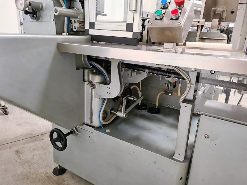 ASTUCCIATRICE AUTOMATICA ORIZZONTALE – CAM-APRIL FARMA – MOD.P2R