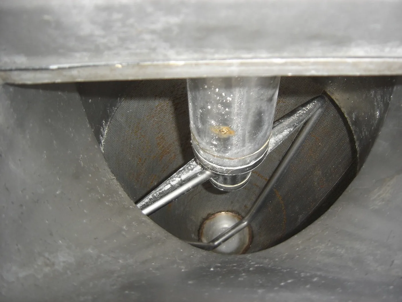 Kek Kemutec - Sieve granulator - 7