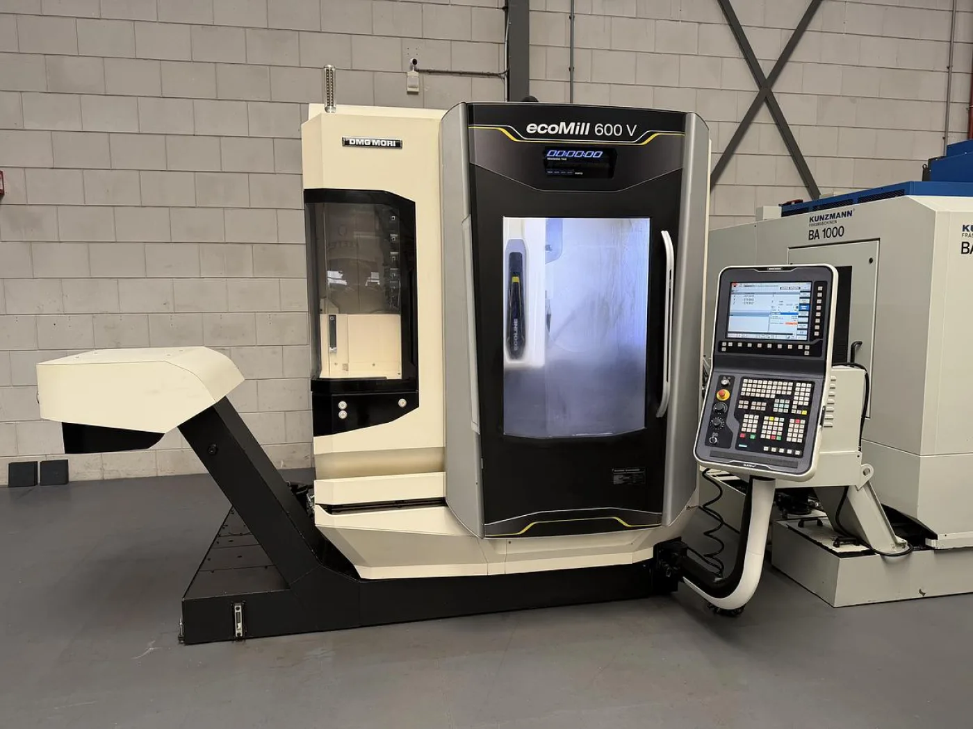 DMG MORI EcoMill 600V - 1