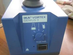 AGITATORE PER PROVETTE IKA MOD. VORTEX GENIUS 3