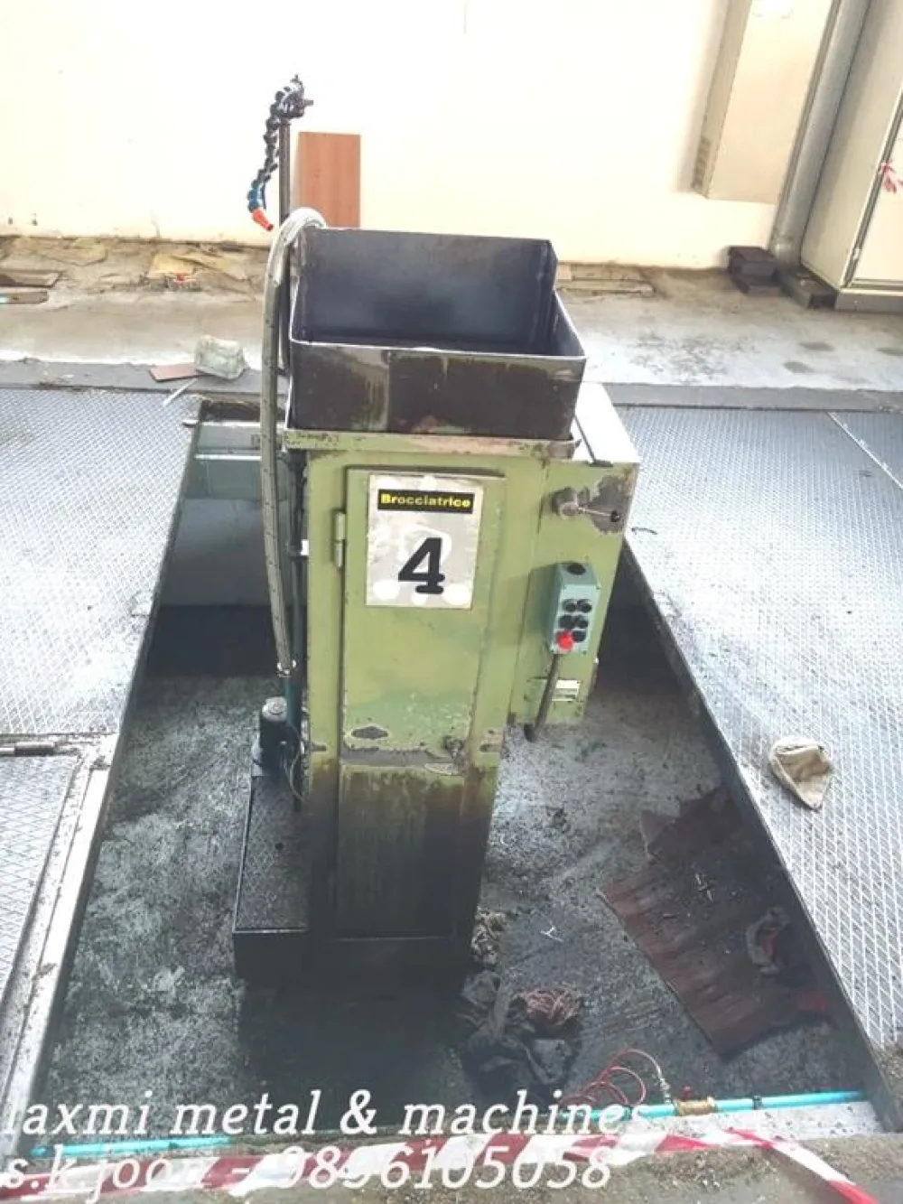 KEYWAY-BROACHING MACHINE, VARINELLI - BVM 3,6/1320 - Laxmi Metal & Machines, Rohtak