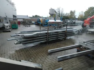 Beams galvanized UNP