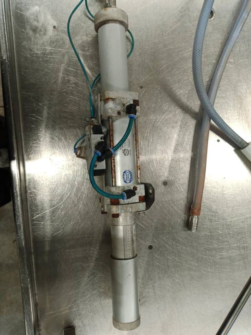 Manual injector