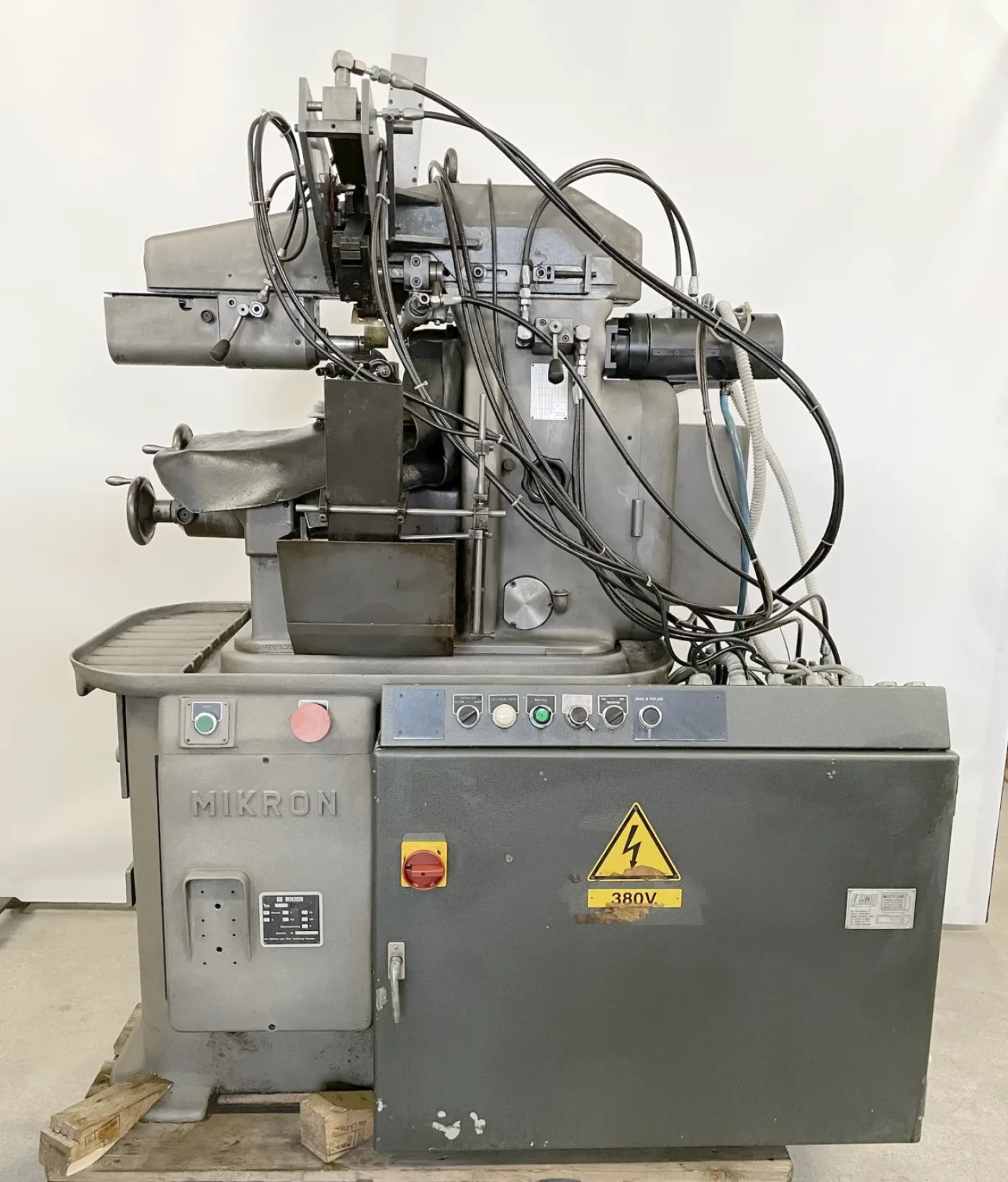 021625 - MIKRON A 102.05 - 1