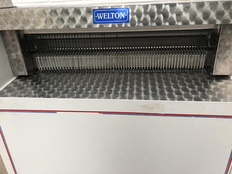 Welton 12 Duel Bread Slicer