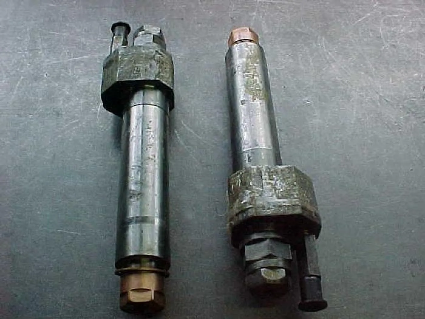 FUEL INJECTORS DEUTZ RBVM536 - 3