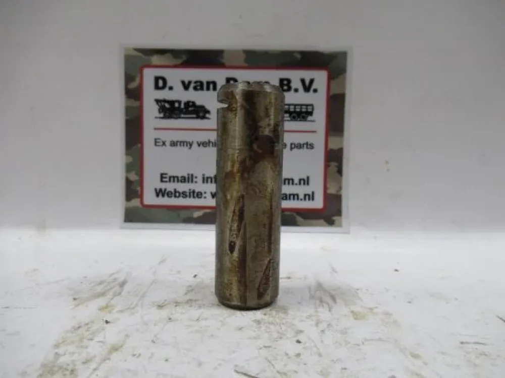 Achteruit tandwiel as versnellingsbak T-90