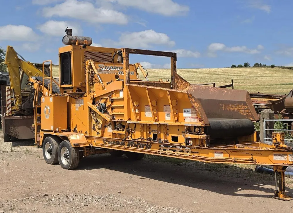 Bandit Beast 1680 Sharp Tooth Horizontal Grinder