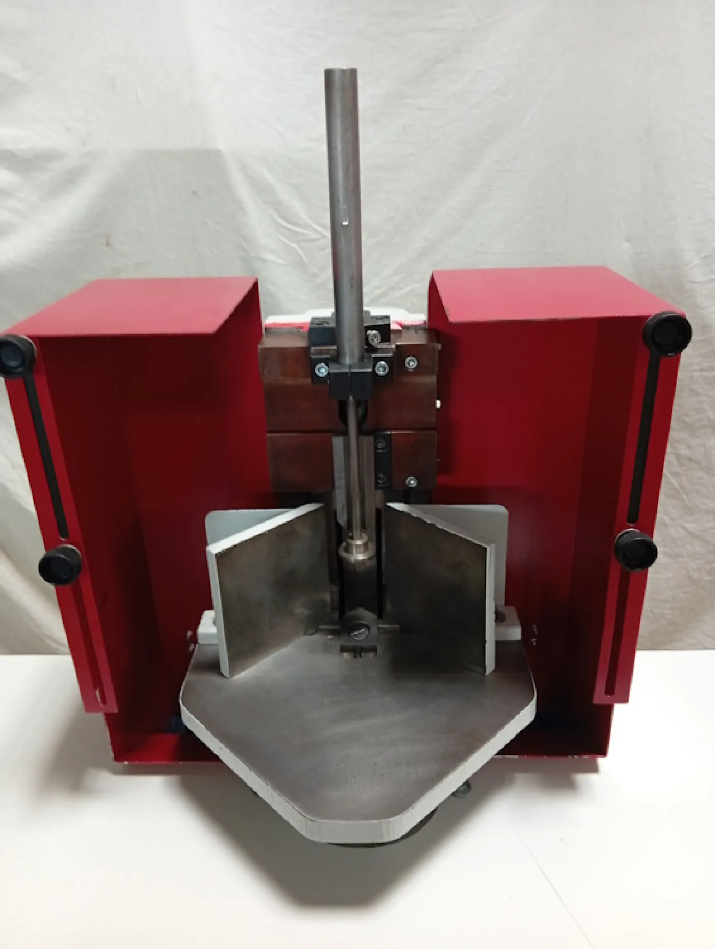 Eckenrundstoßmaschine Tränklein EK-100 - 2