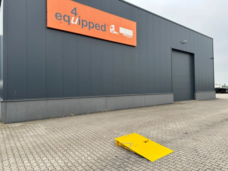 ramp 1m wide / 2,500kg