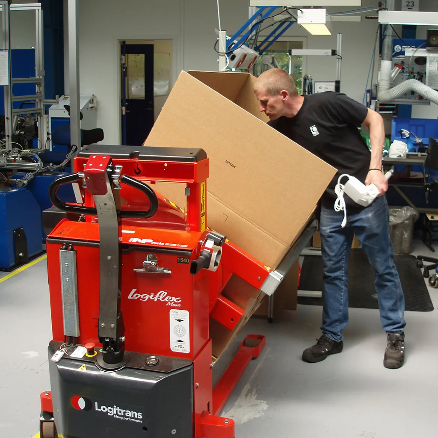 Logitrans Rotator mit einstellbaren Boxenhaltern - 4