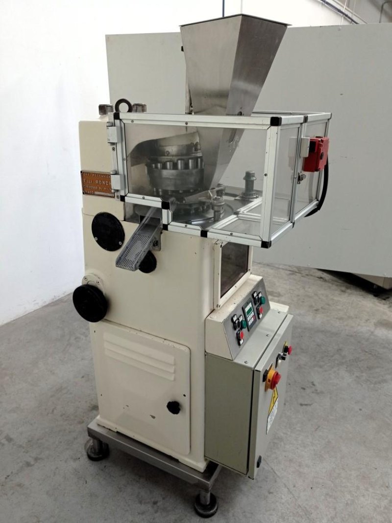 COMPRIMITRICE ROTATIVA – RONCHI – MOD. AM 13