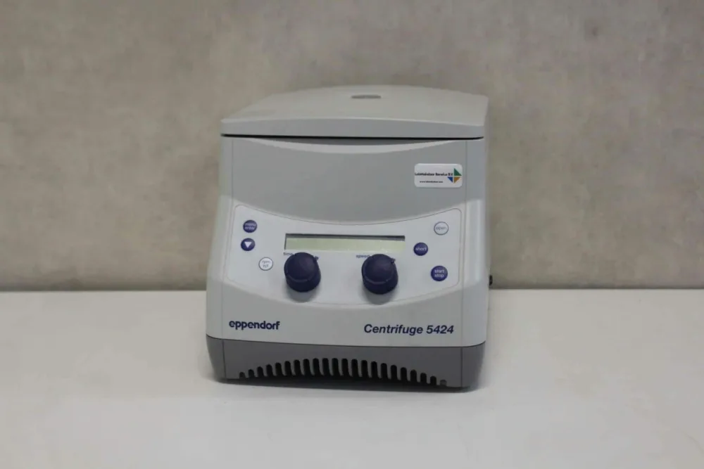 Eppendorf 5424 Centrifuge