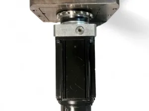 INDRAMAT BOSCH REXROTH REXROTH Permanent Magnetmotor MDD071B-N-040-N2S-095GAO mit Alpha Getriebe TP 010X-MF1-40%-OEO-25 Art.-Nr. MDD071-21110