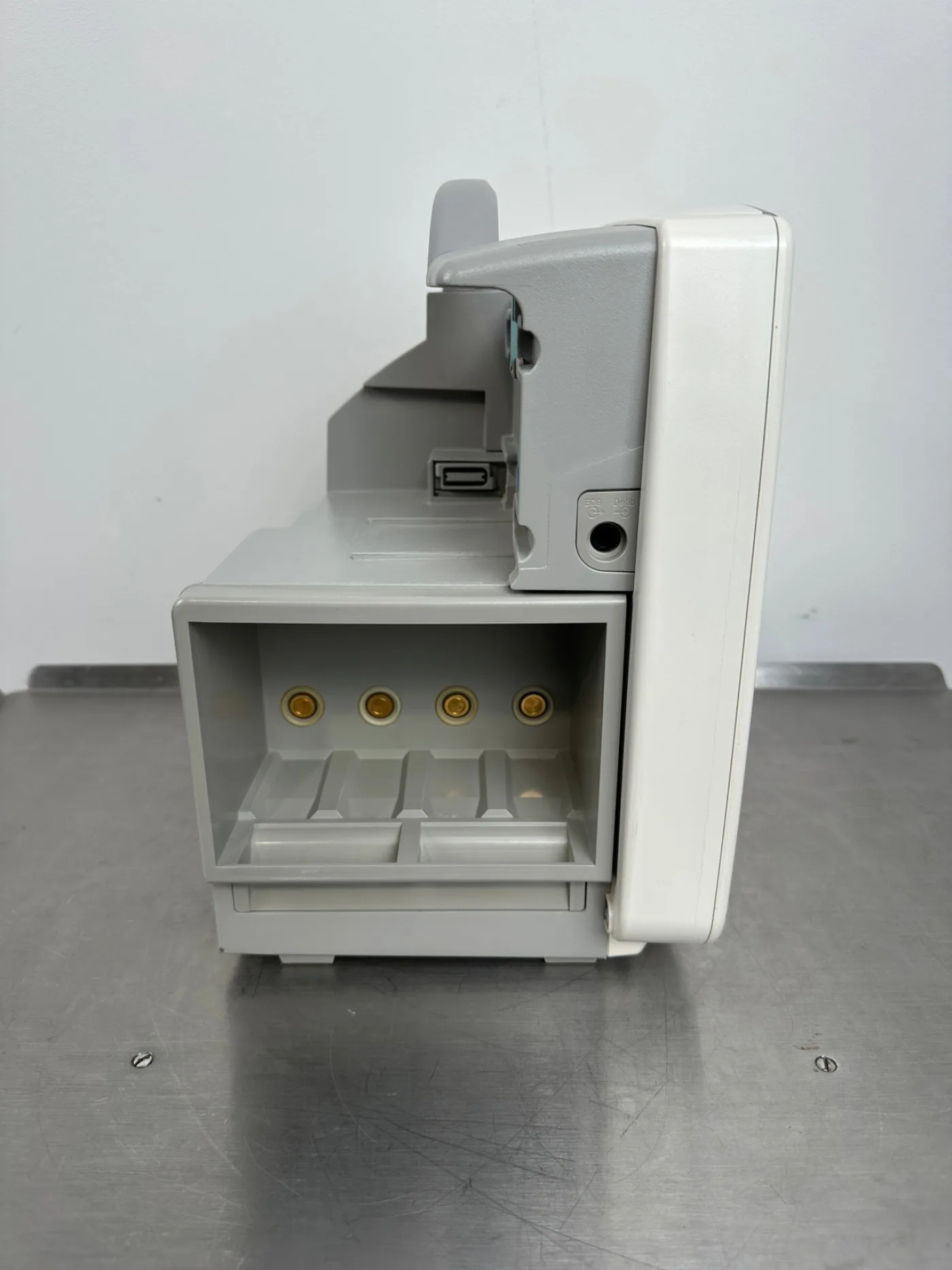 Phillips IntelliVue MP40 Patientenmonitor - 3