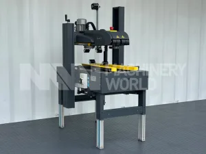 SIAT SK20 Semi-Automatic Case Sealer Carton Box Taping Machine (Year 2018)