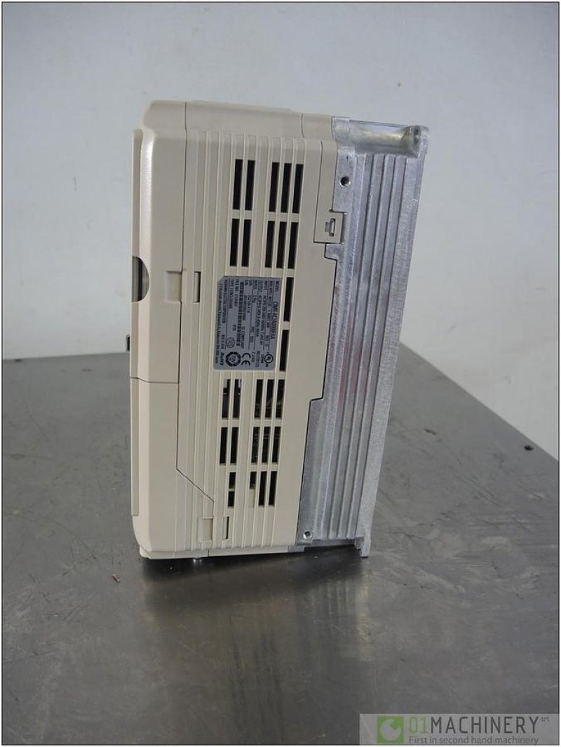 2006 YASKAWA CIMR-AC2A0006FAA AI1544