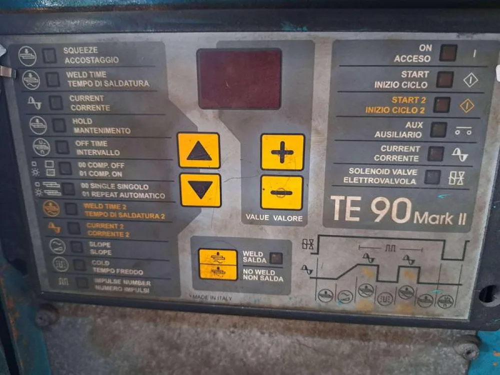 Máquina de soldar por pontos ARO