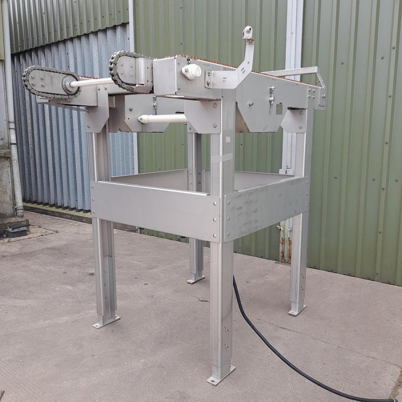 Compac Chain Conveyor