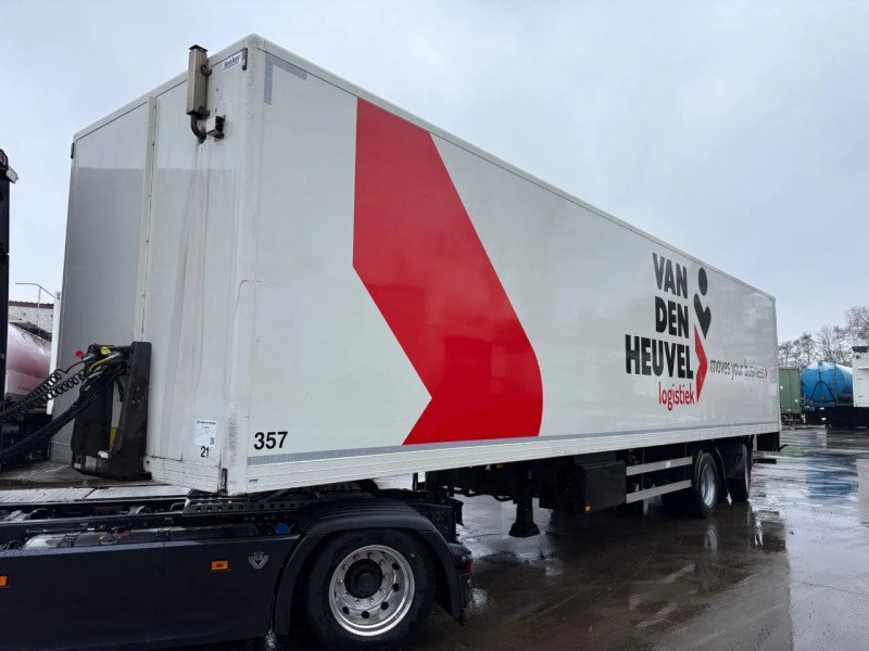 Sommer 12.3M Steering axle 2T Tailgate Webasto heater NL Trailer APK/TUV 9-2026