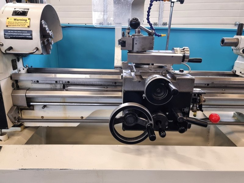 Spitzendrehmaschine Drehmaschine HARRISON / COLCHESTER Student M300