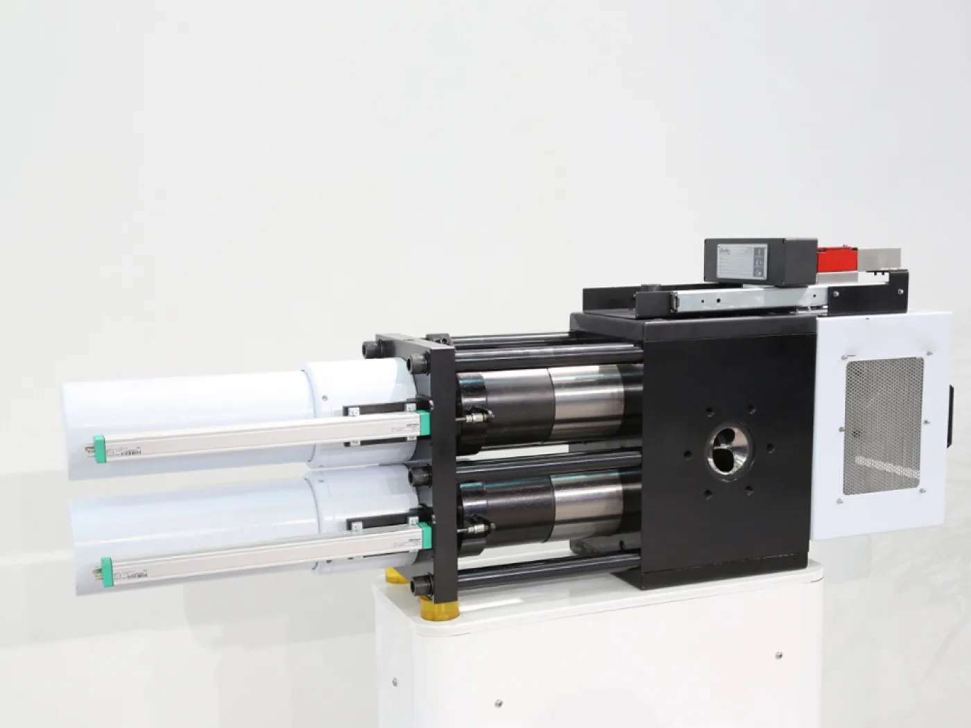 Screen changer - 5