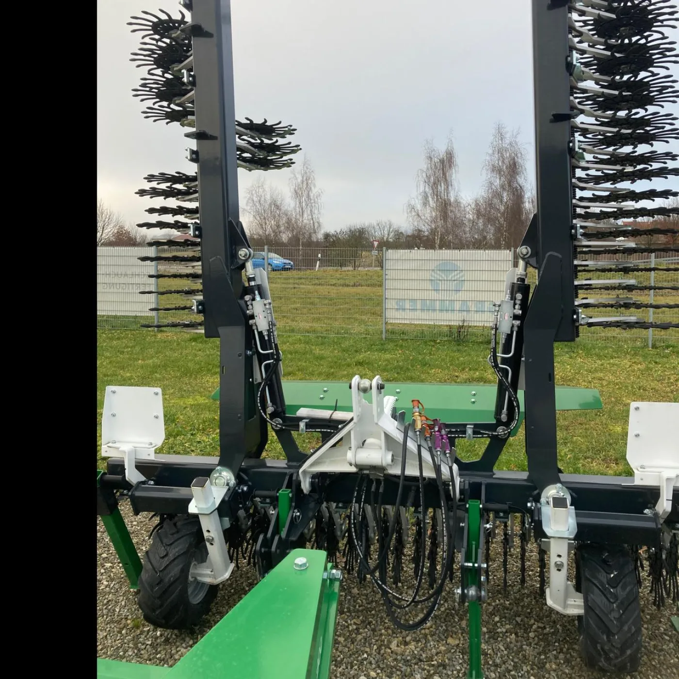 Bodenbearbeitungsgerät Dickson Kerner Varioroll VR 650 - 2