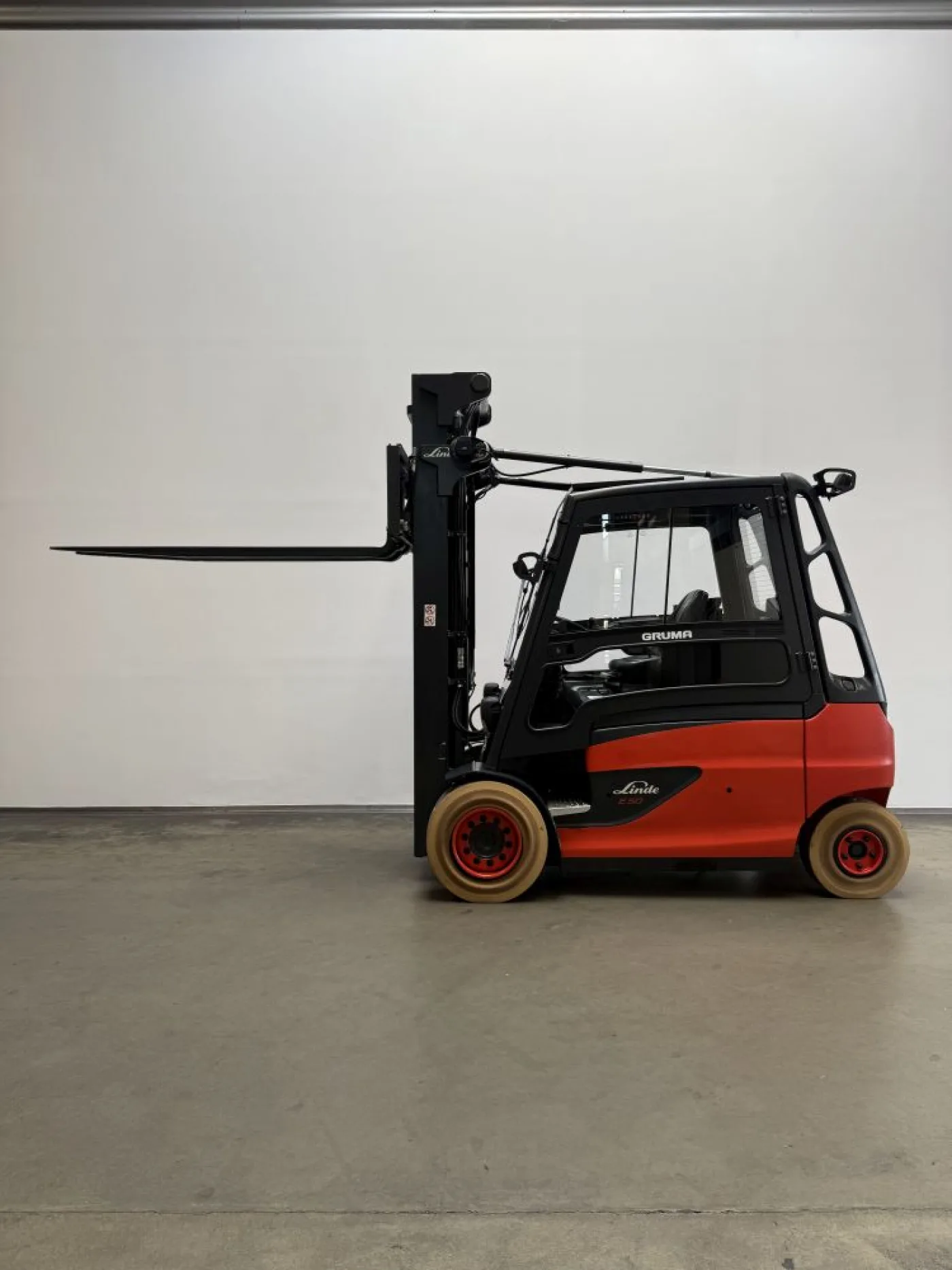 Frontstapler Linde E 50/600 HL 388 (2023) - 4