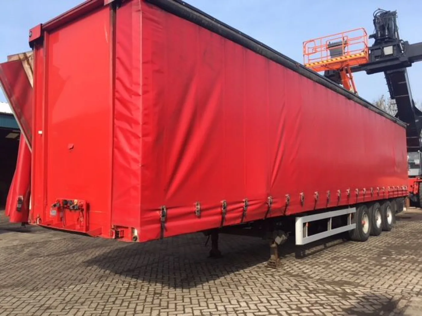 Van Hool VHLO-1126 - 1